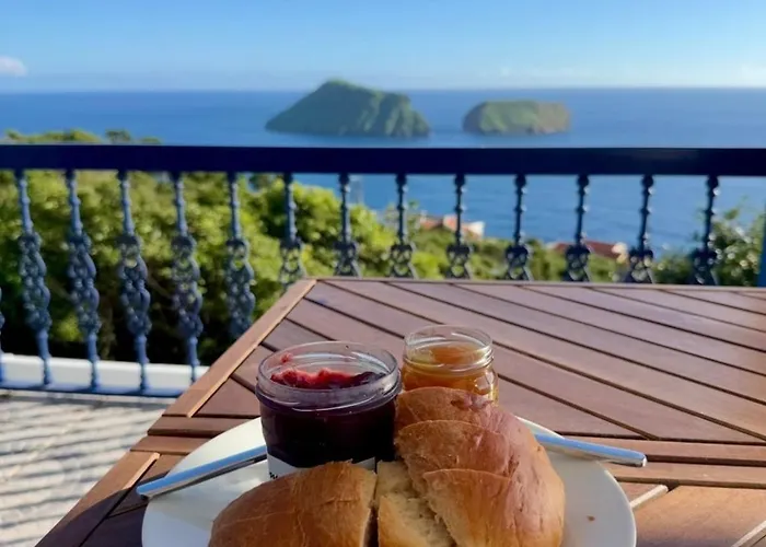 Villa Island View Retreat