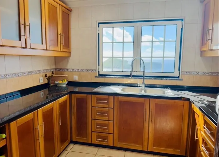 Villa Island View Retreat