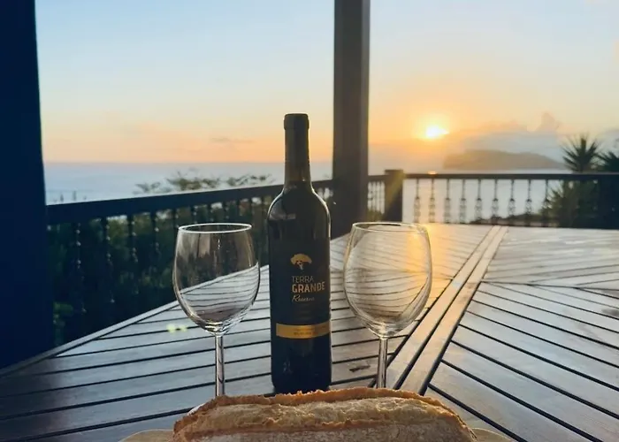 Villa Island View Retreat *