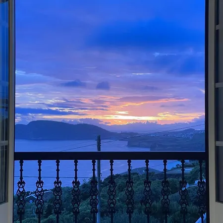 Island View Retreat