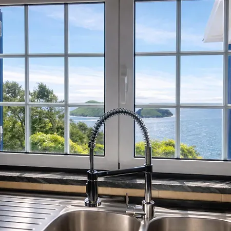 Island View Retreat * Feteira