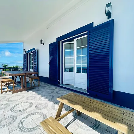 Island View Retreat Villa *