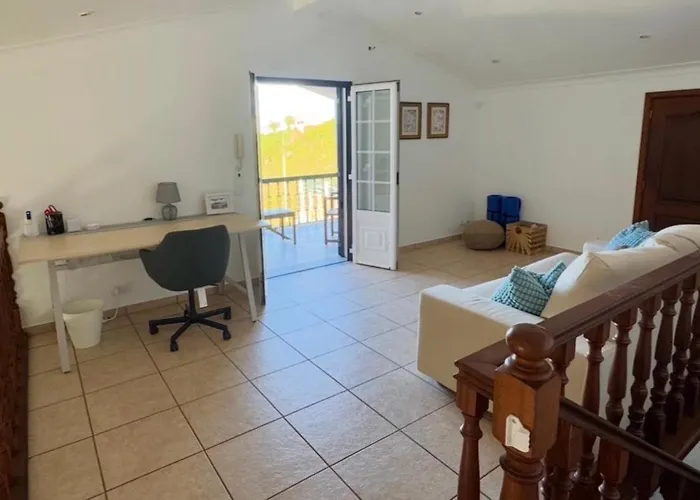 Villa Island View Retreat