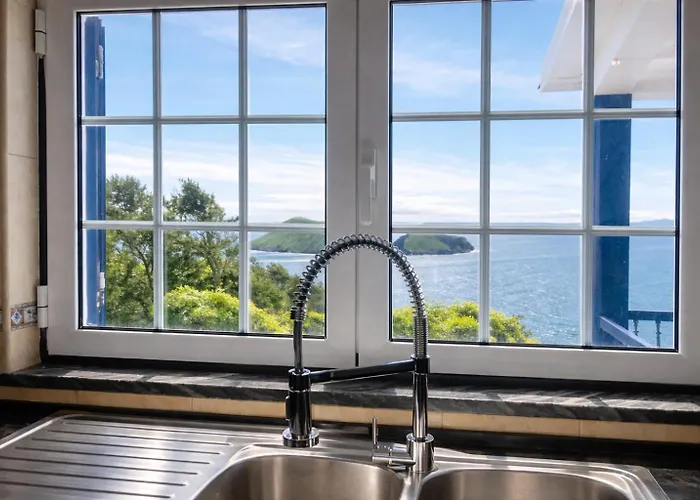 Island View Retreat * Feteira