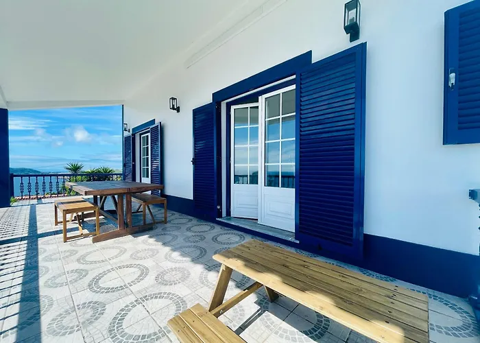 Island View Retreat Villa *